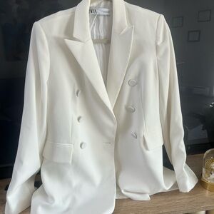 Zara Ivory Double-Breasted Blazer